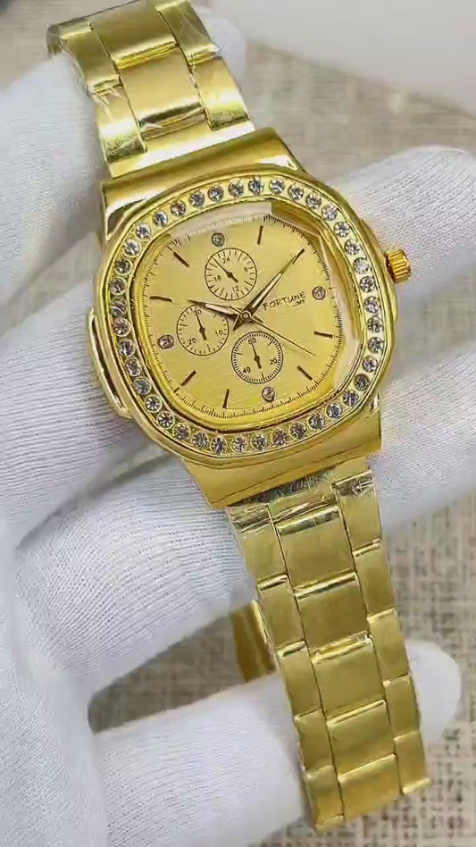 Stylish Women's Square Quartz Chain Watch - 1 Pc